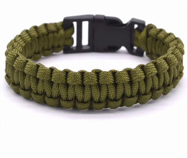 Paracord Survival Bracelet